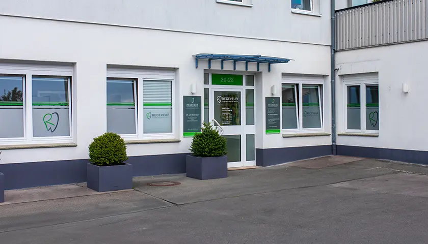 Receveur - Zahnmedizin Detmold